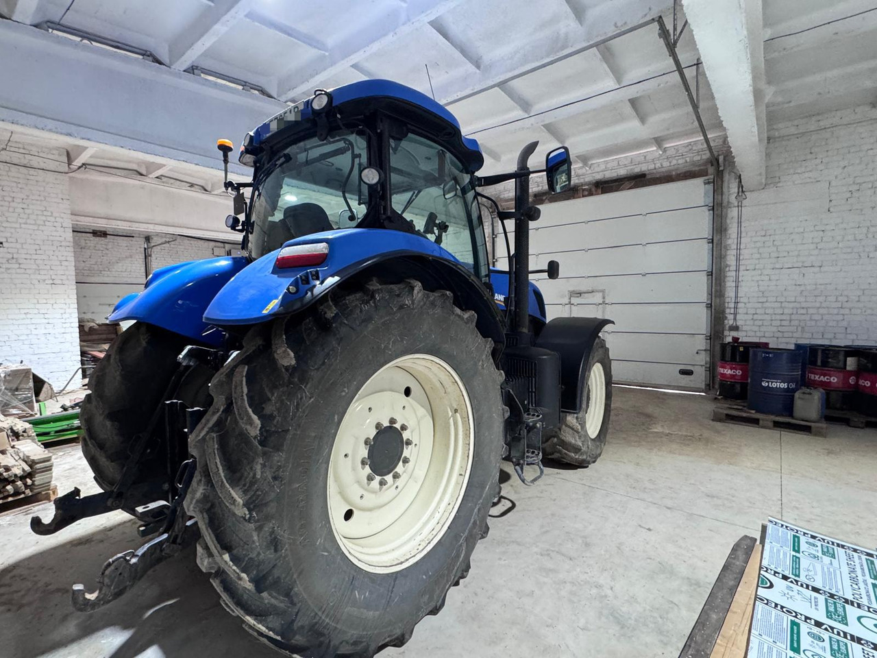 NEW HOLLAND T7.260 - Farm tractor: picture 5 NEW HOLLAND T7.260 - Farm tractor: picture 5