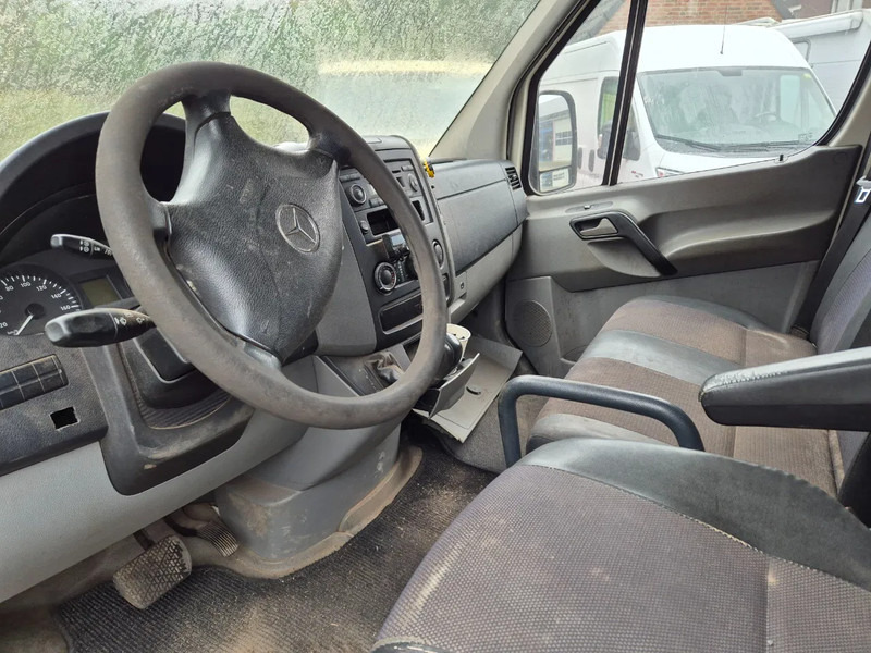 Mercedes-Benz Sprinter 516 autom. motor defect. L2 H2 - Panel van: picture 5 Mercedes-Benz Sprinter 516 autom. motor defect. L2 H2 - Panel van: picture 5