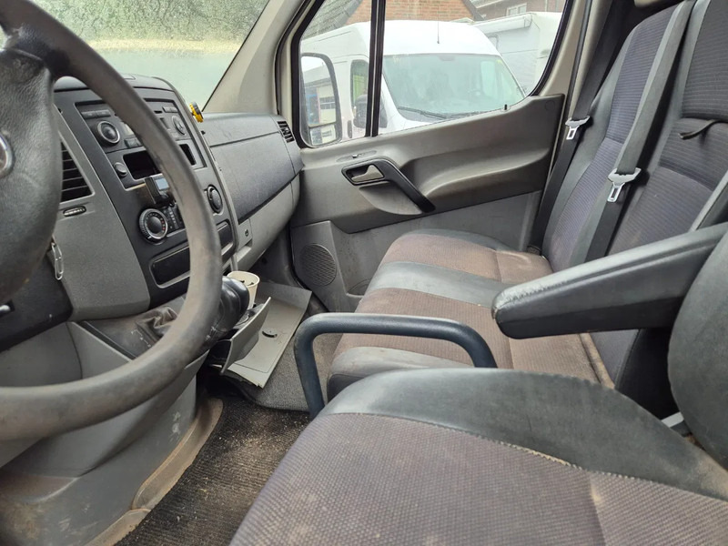 Mercedes-Benz Sprinter 516 autom. motor defect. L2 H2 - Panel van: picture 4 Mercedes-Benz Sprinter 516 autom. motor defect. L2 H2 - Panel van: picture 4