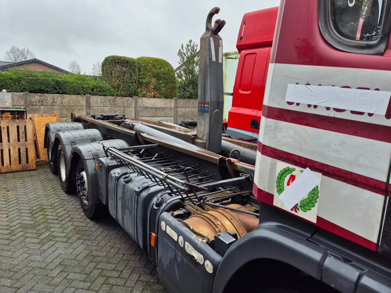 Scania P 420 8x2.... manuel gearbox. - Cable system truck: picture 2 Scania P 420 8x2.... manuel gearbox. - Cable system truck: picture 2