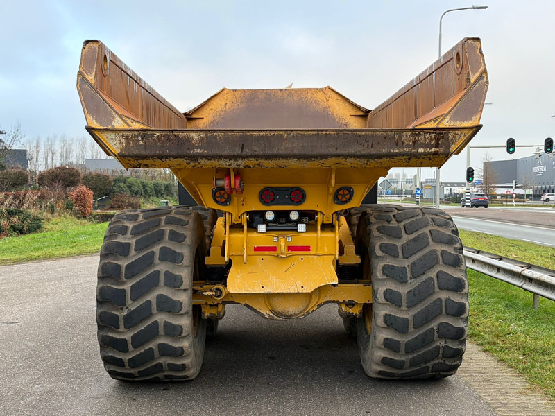 BELL B30E - Articulated dumper: picture 4 BELL B30E - Articulated dumper: picture 4