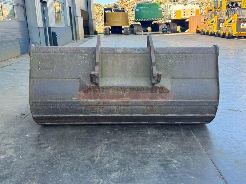 Bucket CW30 / CW40 Slotenbak 2200mm bucket: picture 6