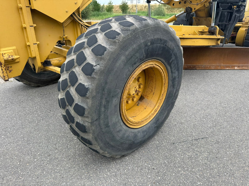 Grader Caterpillar 14M: picture 14