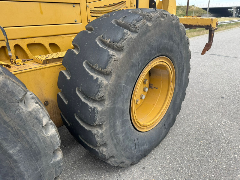 Grader Caterpillar 14M: picture 10
