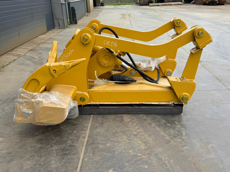 Caterpillar D6 New Gen Ripper with 1 Cylinder - Ripper: picture 2 Caterpillar D6 New Gen Ripper with 1 Cylinder - Ripper: picture 2