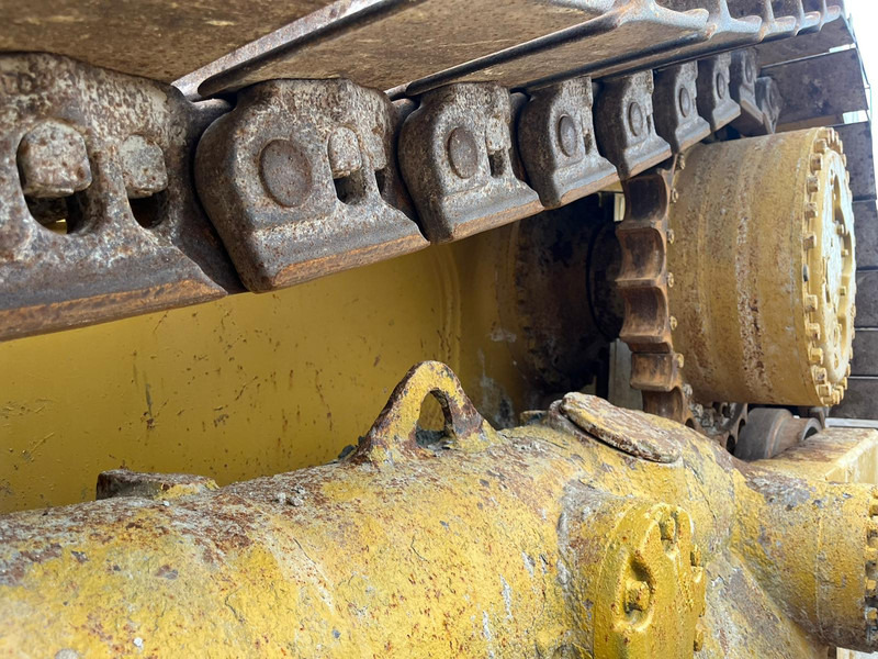 Bulldozer Caterpillar D8R - Single shank ripper: picture 12