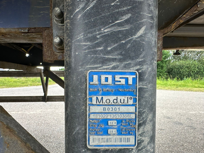 Refrigerator semi-trailer Gray and Adams Meat Hook Thermo King SLXE 400: picture 10