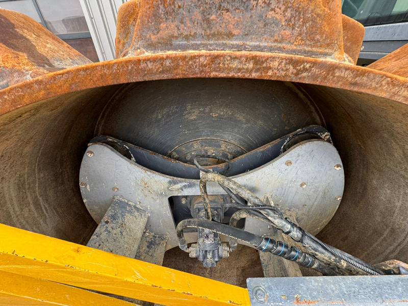 Roller Hamm H13i Padfoot compactor: picture 12