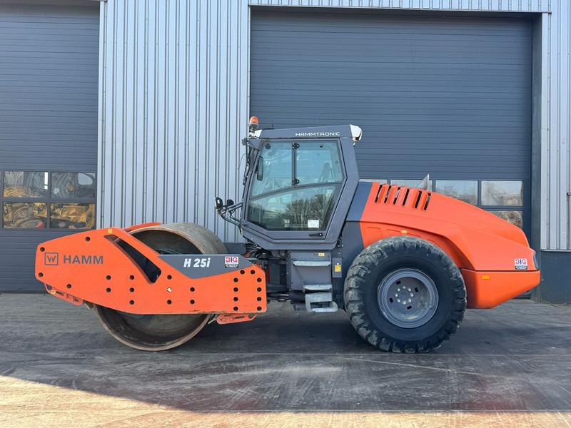 Hamm H25i - Roller: picture 1 Hamm H25i - Roller: picture 1