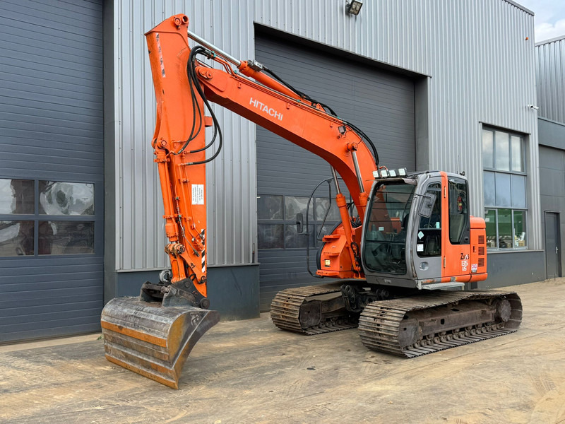 Hitachi ZX135US - Excavator: picture 2 Hitachi ZX135US - Excavator: picture 2