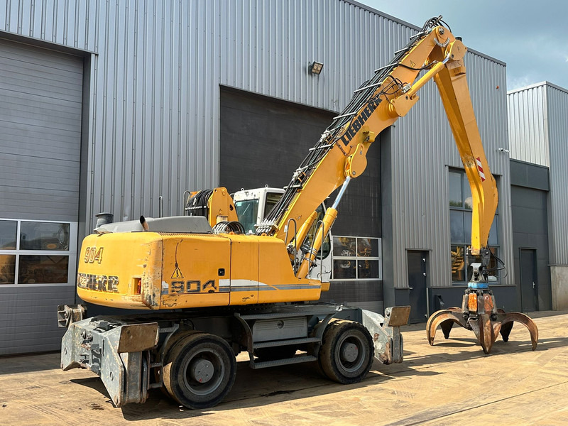 Liebherr A904C - Material Handler - Waste/ Industry handler: picture 5 Liebherr A904C - Material Handler - Waste/ Industry handler: picture 5