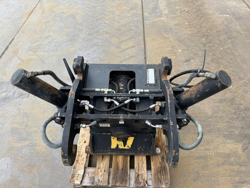 Lease a Verachtert CWT-40-H4N tilting quick coupler CW40 214-1033 Verachtert CWT-40-H4N tilting quick coupler CW40 214-1033: picture 9 Lease a Verachtert CWT-40-H4N tilting quick coupler CW40 214-1033 Verachtert CWT-40-H4N tilting quick coupler CW40 214-1033: picture 9