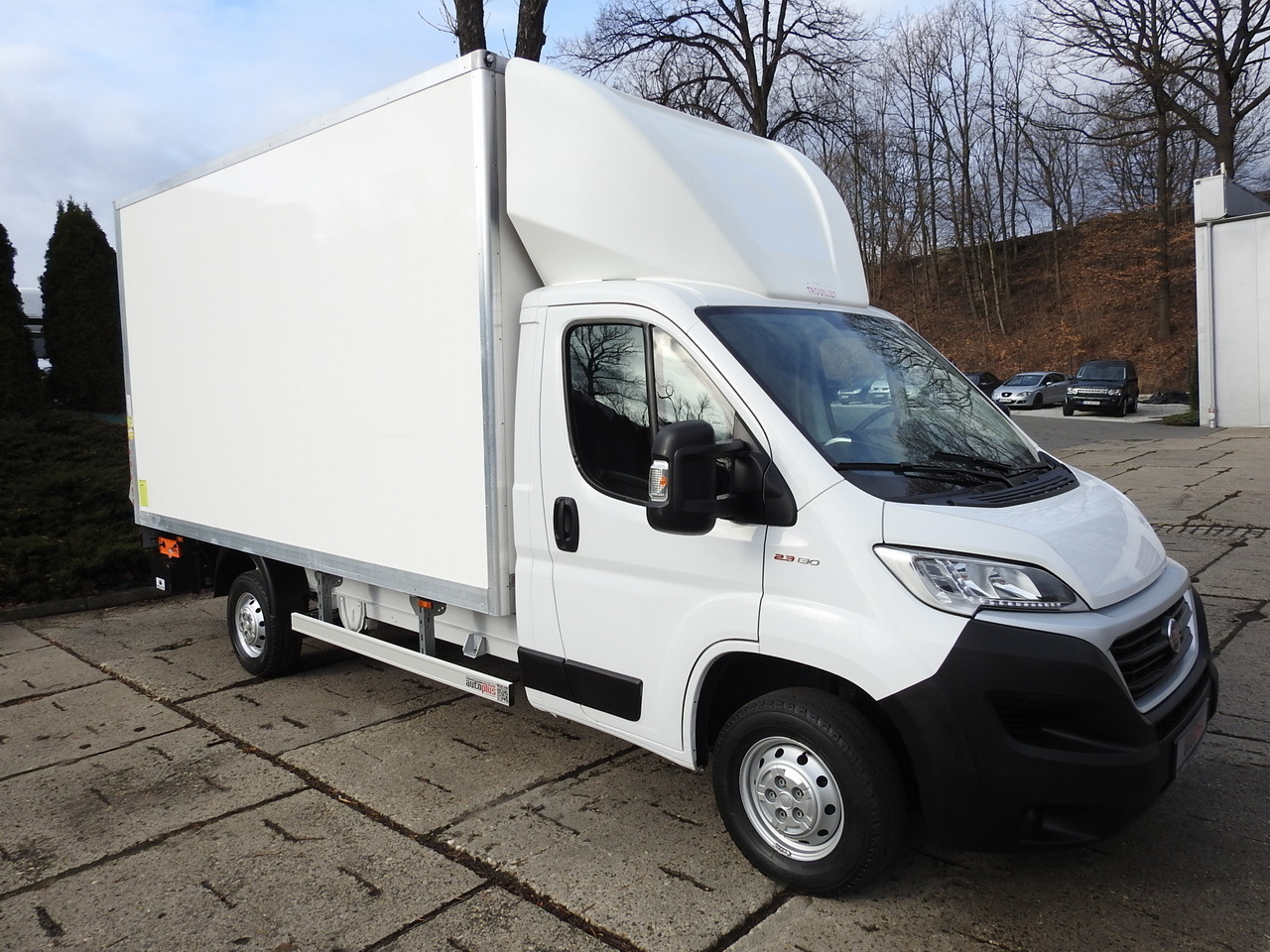 FIAT DUCATO BOX LIFT 8 PALLETS CRUISE CONTROL NAVIGATION AIR CONDITIONING LED LIGHTS  130HP - Box van: picture 4 FIAT DUCATO BOX LIFT 8 PALLETS CRUISE CONTROL NAVIGATION AIR CONDITIONING LED LIGHTS  130HP - Box van: picture 4