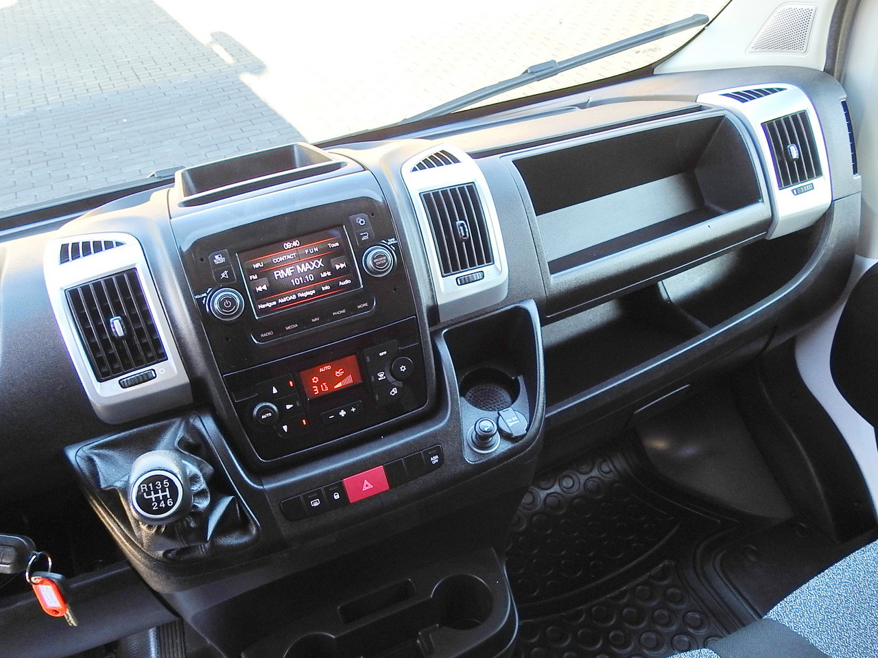 Refrigerated van FIAT DUCATO REFRIGERATOR VAN -10*C POWER SUPPLY 230V AIR CONDITIONING  175HP: picture 34