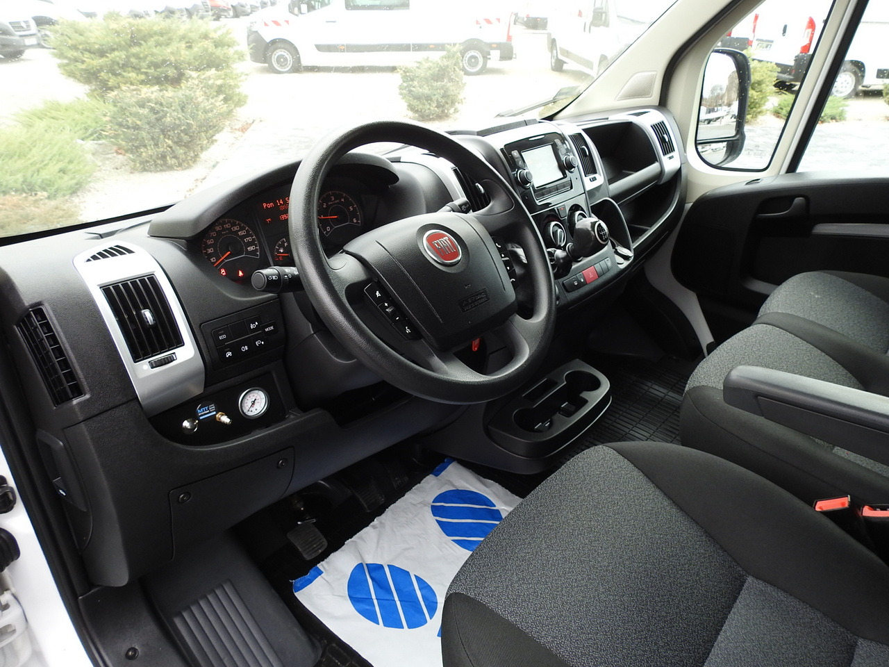 FIAT DUCATO TARPAULIN 10 PALLETS AIR CONDITIONING PNEUMATICS  160HP - Curtain side van: picture 2 FIAT DUCATO TARPAULIN 10 PALLETS AIR CONDITIONING PNEUMATICS  160HP - Curtain side van: picture 2