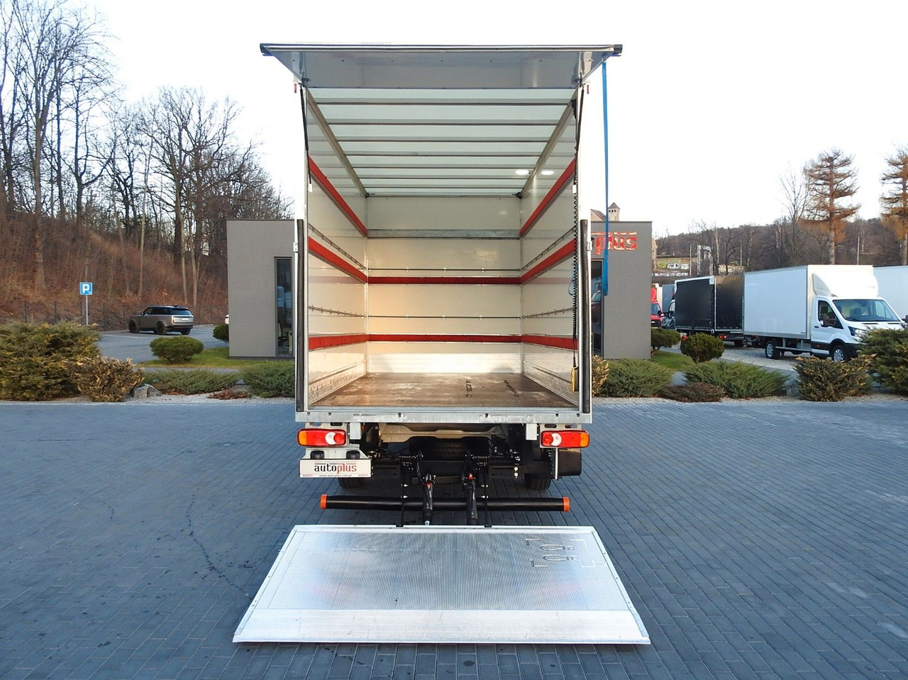Lease a  Fiat DUCATO KOFFER AUFZUG 8 PALETTEN TEMPOMAT Fiat DUCATO KOFFER AUFZUG 8 PALETTEN TEMPOMAT: picture 11
