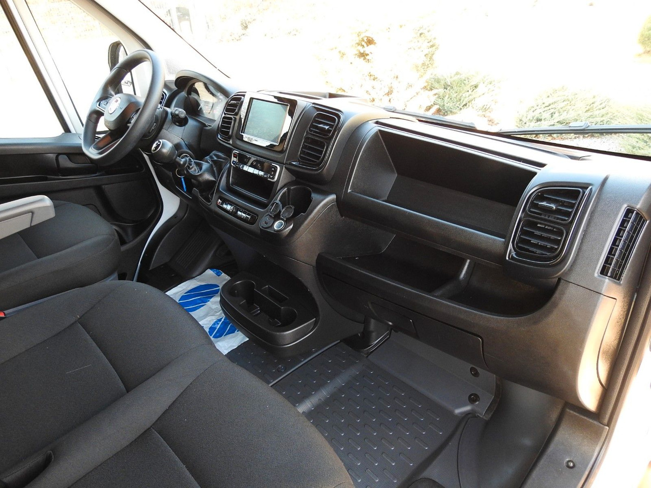 Lease a  Fiat DUCATO KOFFER AUFZUG 8 PALETTEN TEMPOMAT Fiat DUCATO KOFFER AUFZUG 8 PALETTEN TEMPOMAT: picture 30
