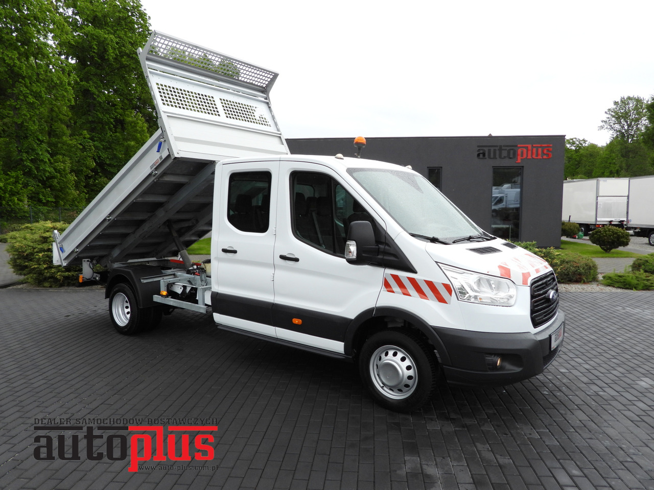 Ford TRANSIT KIPPER DOPPELKABINE DOKA 6 SITZE - Tipper van, Combi van: picture 1 Ford TRANSIT KIPPER DOPPELKABINE DOKA 6 SITZE - Tipper van, Combi van: picture 1