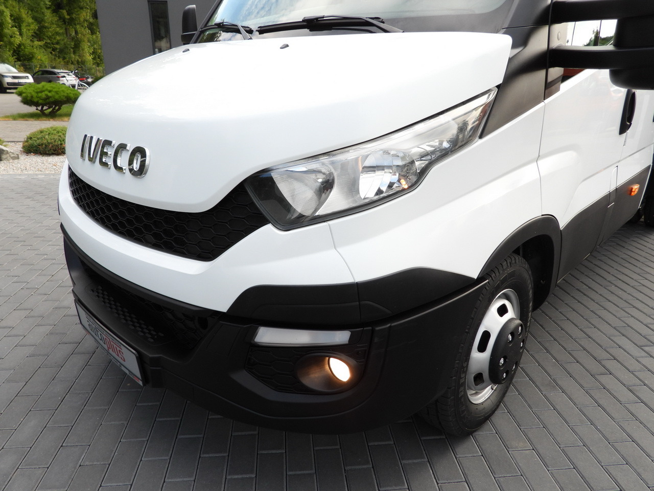 Combi van IVECO DAILY 35C17 STAKE BODY DOUBLE CABIN DOKA 7 SEATS CRUISE CONTROL TWIN WHEELS AIR CONDITIONING  170HP: picture 21 Combi van IVECO DAILY 35C17 STAKE BODY DOUBLE CABIN DOKA 7 SEATS CRUISE CONTROL TWIN WHEELS AIR CONDITIONING  170HP: picture 21