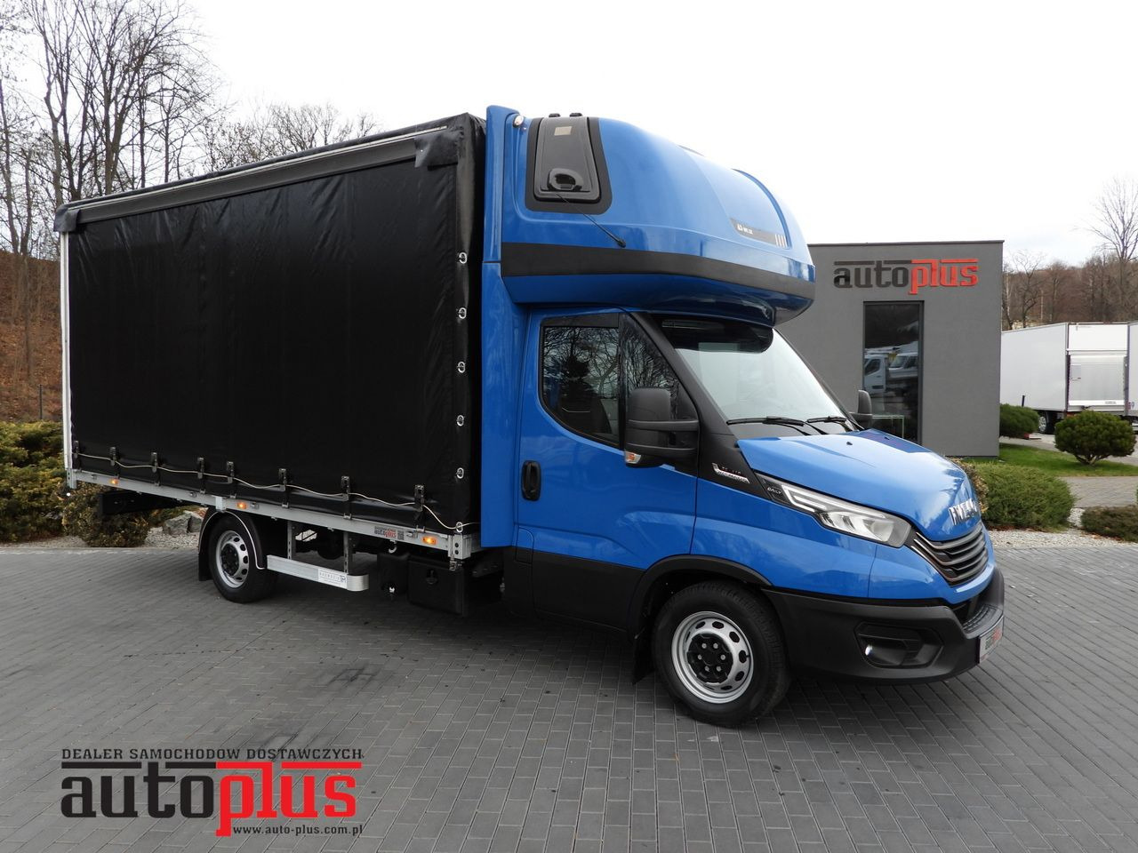 IVECO DAILY 35S21 TARPAULIN 10 PALLETS WEBASTO CRUISE CONTROL NAVIGATION LED LIGHTS AUTOMATIC TRANSMISSION HI-MATIC AIR CONDITIONING 210HP - Curtain side van: picture 1 IVECO DAILY 35S21 TARPAULIN 10 PALLETS WEBASTO CRUISE CONTROL NAVIGATION LED LIGHTS AUTOMATIC TRANSMISSION HI-MATIC AIR CONDITIONING 210HP - Curtain side van: picture 1