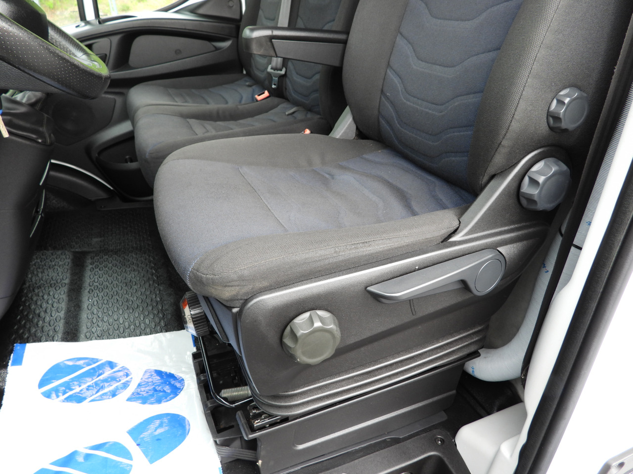 Curtain side van Iveco DAILY  35S18 PRITSCHE PLANE 10 PALETTEN WEBASTO: picture 29