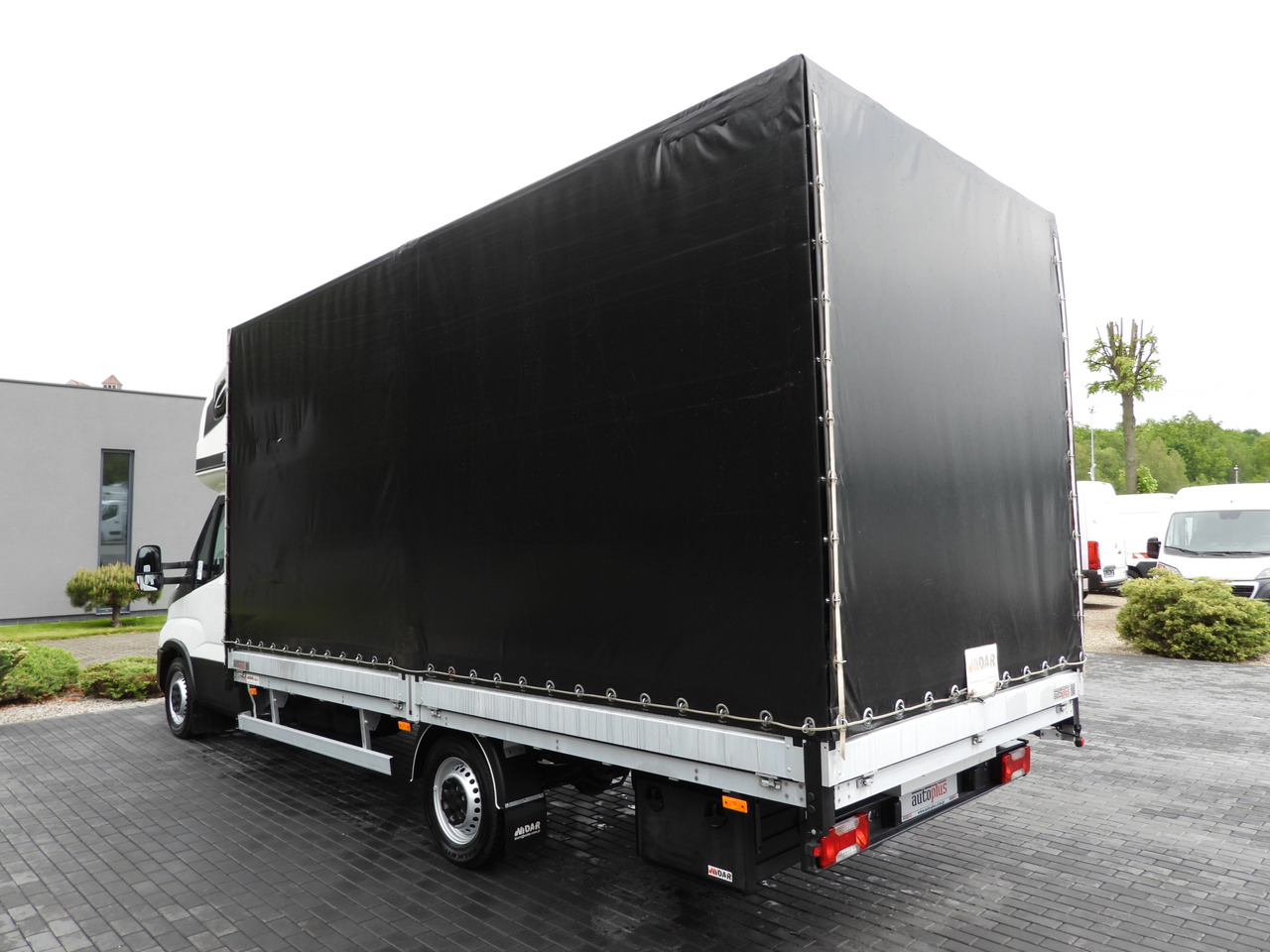 Curtain side van Iveco DAILY  35S18 PRITSCHE PLANE 10 PALETTEN WEBASTO: picture 10