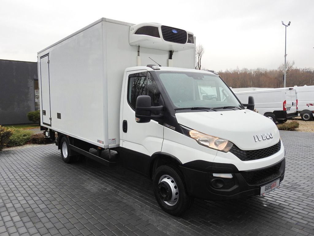 Iveco DAILY 70C17 KÜHLKOFFER 0*C AUFZUG 9 PALETTEN - Refrigerated van: picture 4 Iveco DAILY 70C17 KÜHLKOFFER 0*C AUFZUG 9 PALETTEN - Refrigerated van: picture 4