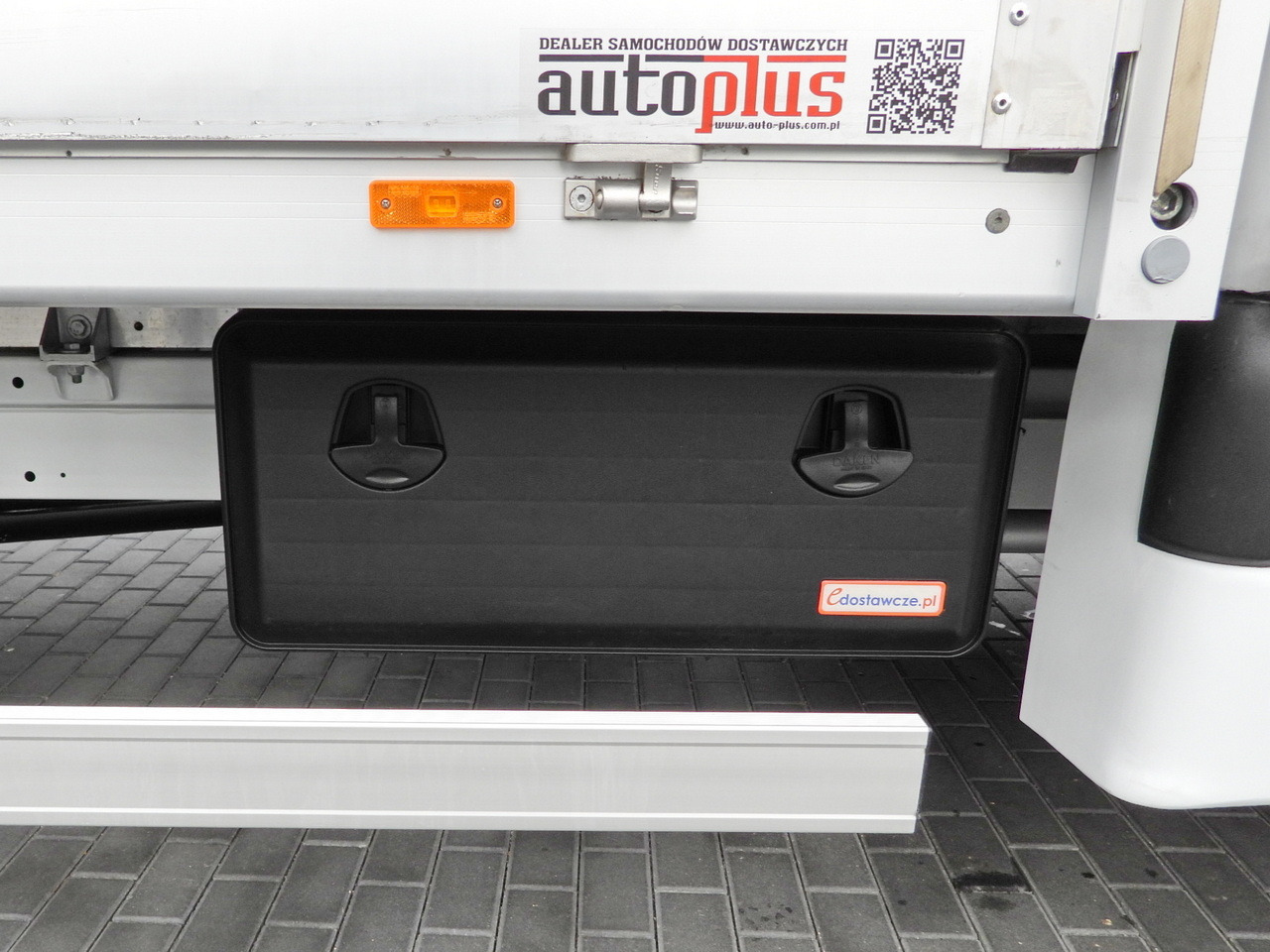 Curtain side van MERCEDES SPRINTER 316 TARPAULIN LIFT 8 PALLETS WEBASTO CRUISE CONTROL AIR CONDITIONING  160HP: picture 22