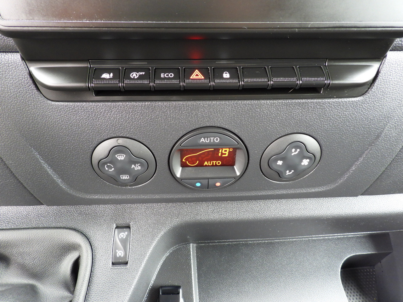 Curtain side van OPEL MOVANO  TARPAULIN 10 PALLETS CRUISE CONTROL NAVIGATION LED LIGHTS PNEUMATICS AIR CONDITIONING  165HP: picture 36