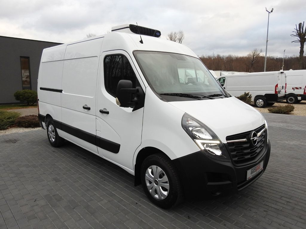 Opel MOVANO KÜHLKASTENWAGEN 0*C TEMPOMAT NAVIGATION - Refrigerated van: picture 4 Opel MOVANO KÜHLKASTENWAGEN 0*C TEMPOMAT NAVIGATION - Refrigerated van: picture 4