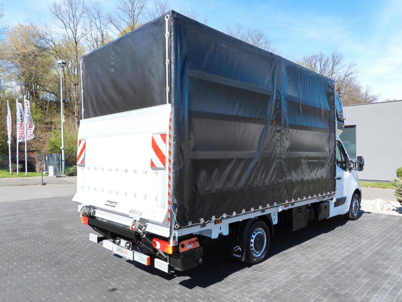 Lease a  Opel MOVANO  PRITSCHE PLANE AUFZUG 9 PALETTEN WEBASTO Opel MOVANO  PRITSCHE PLANE AUFZUG 9 PALETTEN WEBASTO: picture 14