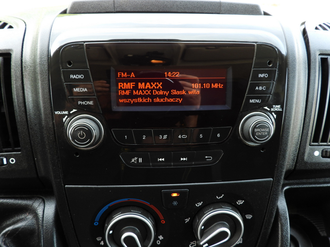 Lease a PEUGEOT BOXER REFRIGERATOR VAN -10*C CRUISE CONTROL AIR CONDITIONING 130HP PEUGEOT BOXER REFRIGERATOR VAN -10*C CRUISE CONTROL AIR CONDITIONING 130HP: picture 33 Lease a PEUGEOT BOXER REFRIGERATOR VAN -10*C CRUISE CONTROL AIR CONDITIONING 130HP PEUGEOT BOXER REFRIGERATOR VAN -10*C CRUISE CONTROL AIR CONDITIONING 130HP: picture 33