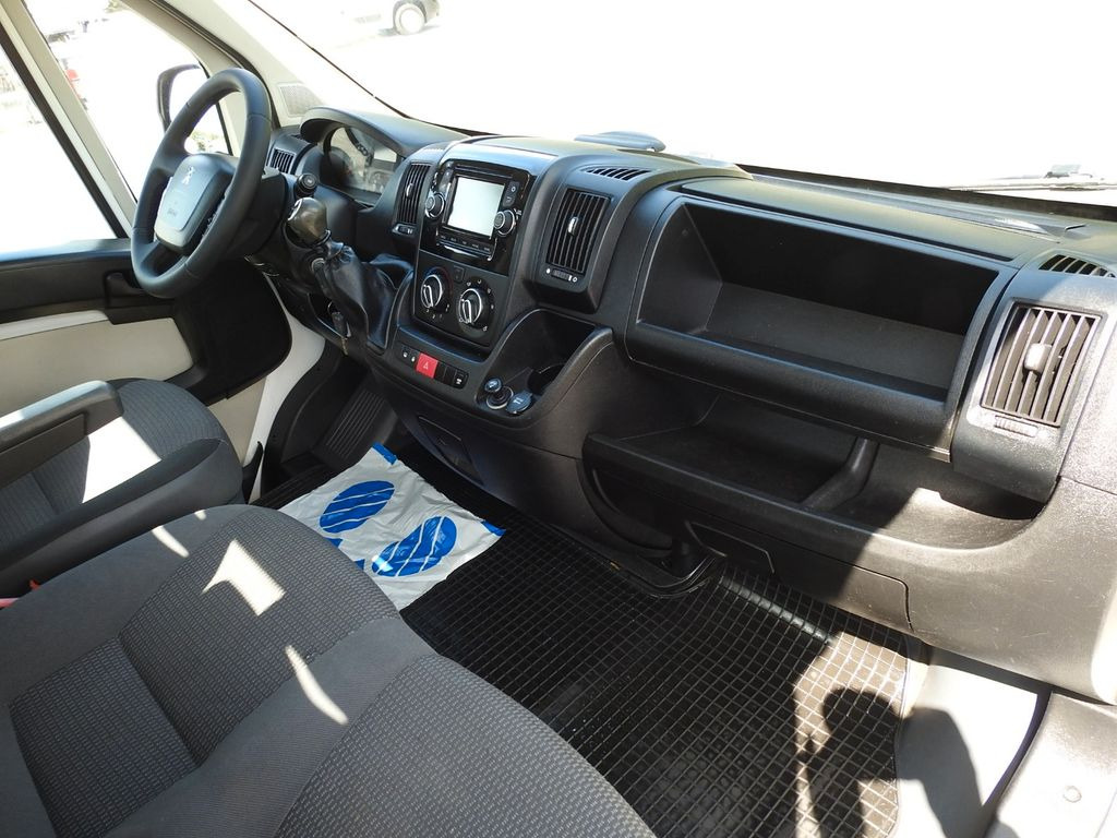 Lease a Peugeot BOXER DREISEITENKIPPER KLIMAANLAGE 130PS  Peugeot BOXER DREISEITENKIPPER KLIMAANLAGE 130PS: picture 30