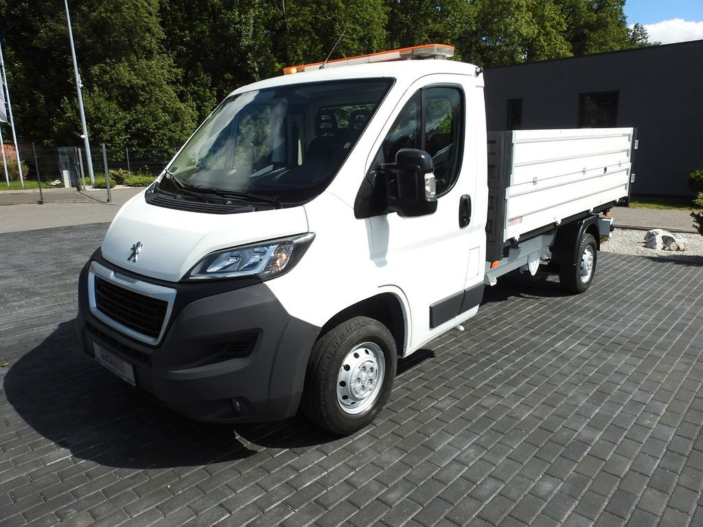 Lease a Peugeot BOXER DREISEITENKIPPER KLIMAANLAGE 130PS  Peugeot BOXER DREISEITENKIPPER KLIMAANLAGE 130PS: picture 6