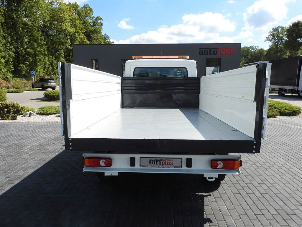 Lease a Peugeot BOXER DREISEITENKIPPER KLIMAANLAGE 130PS  Peugeot BOXER DREISEITENKIPPER KLIMAANLAGE 130PS: picture 13