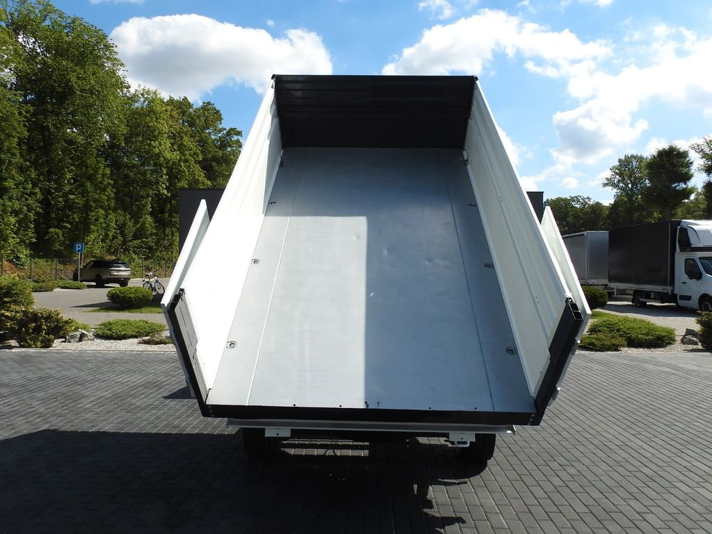 Lease a Peugeot BOXER DREISEITENKIPPER KLIMAANLAGE 130PS  Peugeot BOXER DREISEITENKIPPER KLIMAANLAGE 130PS: picture 14