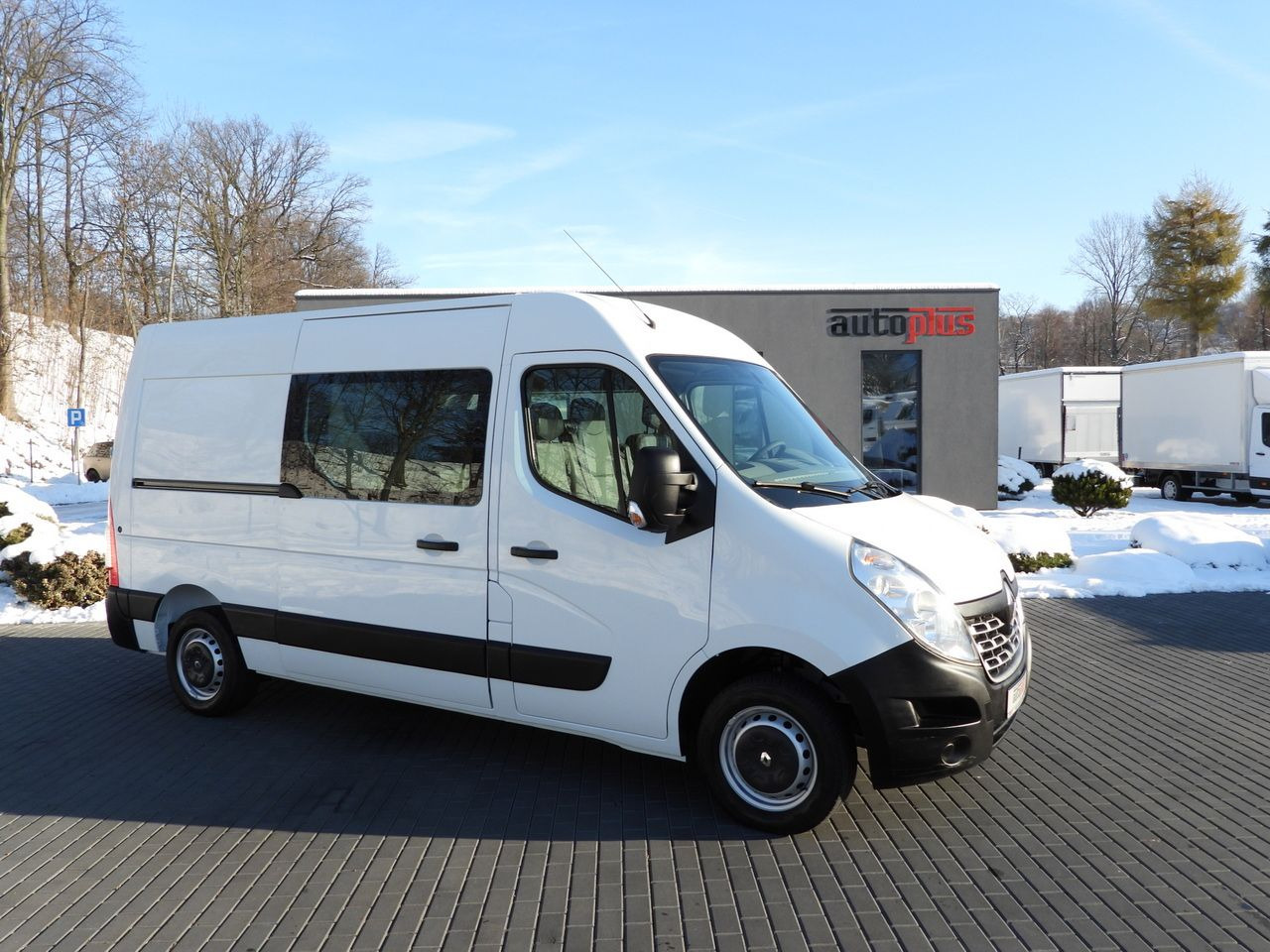 RENAULT MASTER BOX DELIVERY VAN 7 SEATS CRUISE CONTROL AIR CONDITIONING 110HP - Small van: picture 1 RENAULT MASTER BOX DELIVERY VAN 7 SEATS CRUISE CONTROL AIR CONDITIONING 110HP - Small van: picture 1