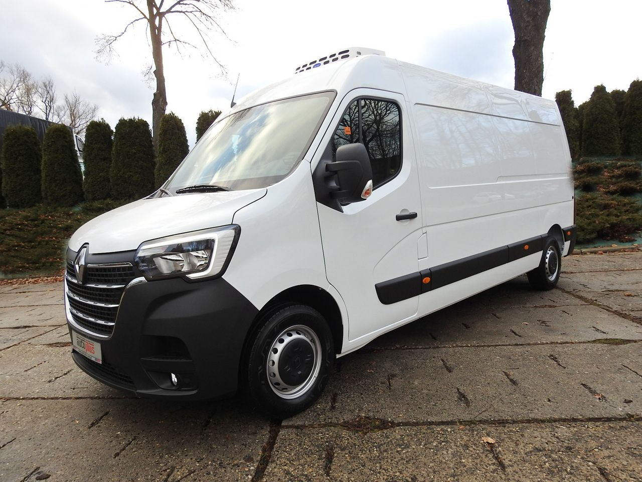 Refrigerated van RENAULT MASTER NEW REFRIGERATOR VAN -10*C AIR CONDITIONING MANUFACTURERS 135HP: picture 22 Refrigerated van RENAULT MASTER NEW REFRIGERATOR VAN -10*C AIR CONDITIONING MANUFACTURERS 135HP: picture 22