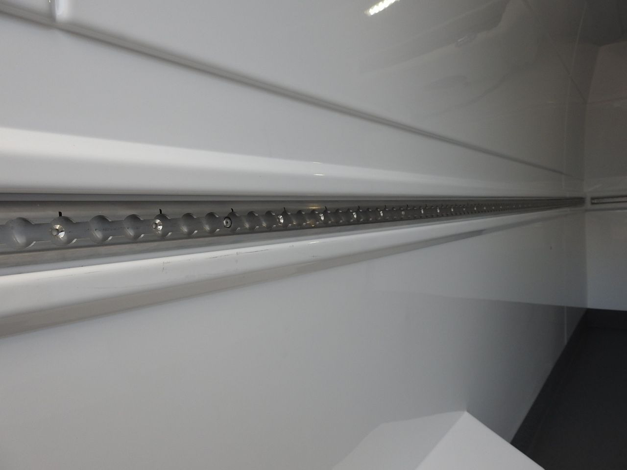 Refrigerated van RENAULT MASTER NEW REFRIGERATOR VAN -10*C AIR CONDITIONING MANUFACTURERS 135HP: picture 24 Refrigerated van RENAULT MASTER NEW REFRIGERATOR VAN -10*C AIR CONDITIONING MANUFACTURERS 135HP: picture 24