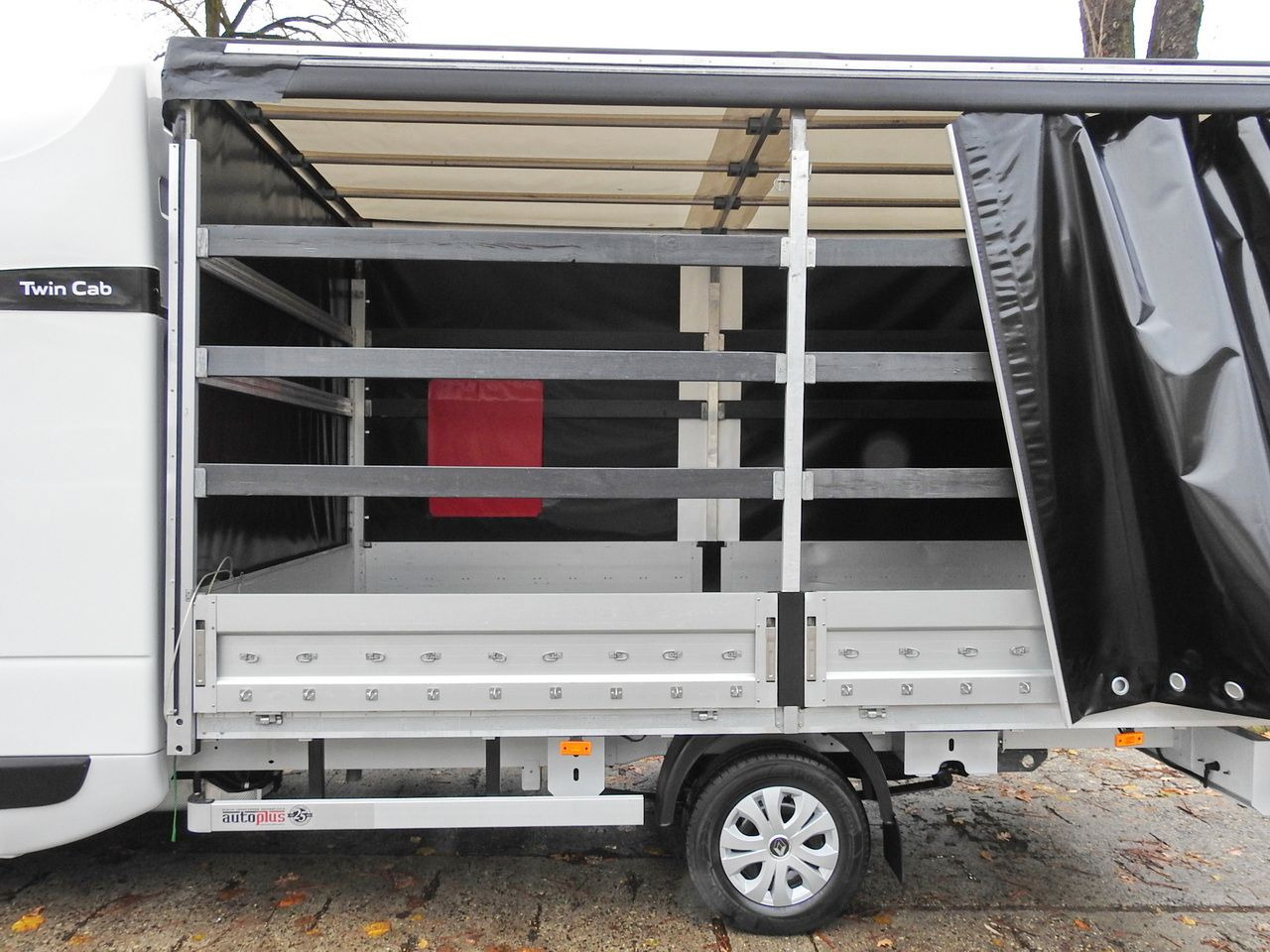 Curtain side van RENAULT MASTER: picture 24
