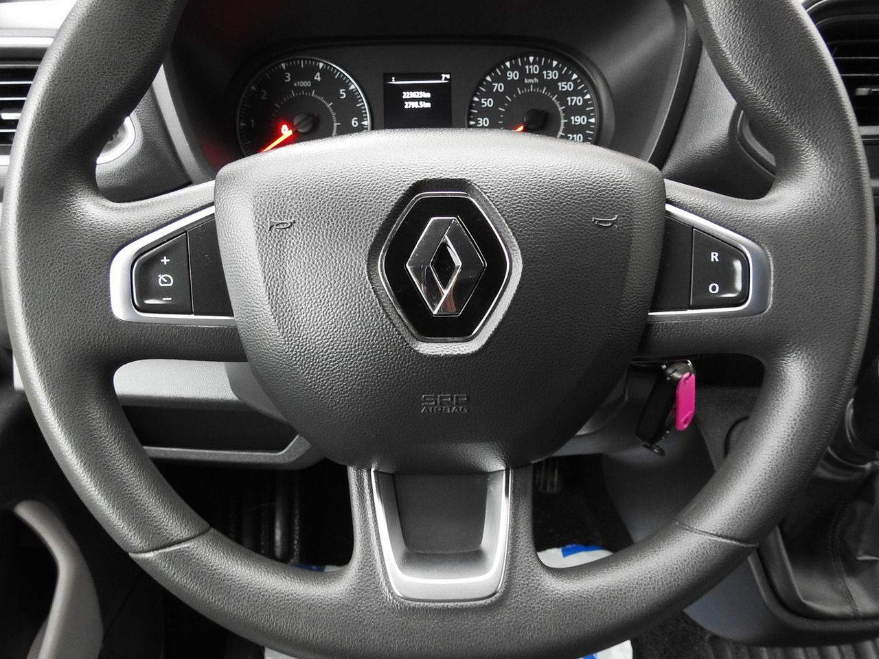 Curtain side van RENAULT MASTER: picture 30