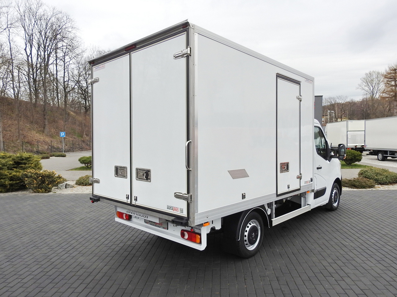 RENAULT MASTER REGRIGERATOR BOX 0*C LED LIGHTS AIR CONDITIONING 145HP - Refrigerated van: picture 3 RENAULT MASTER REGRIGERATOR BOX 0*C LED LIGHTS AIR CONDITIONING 145HP - Refrigerated van: picture 3