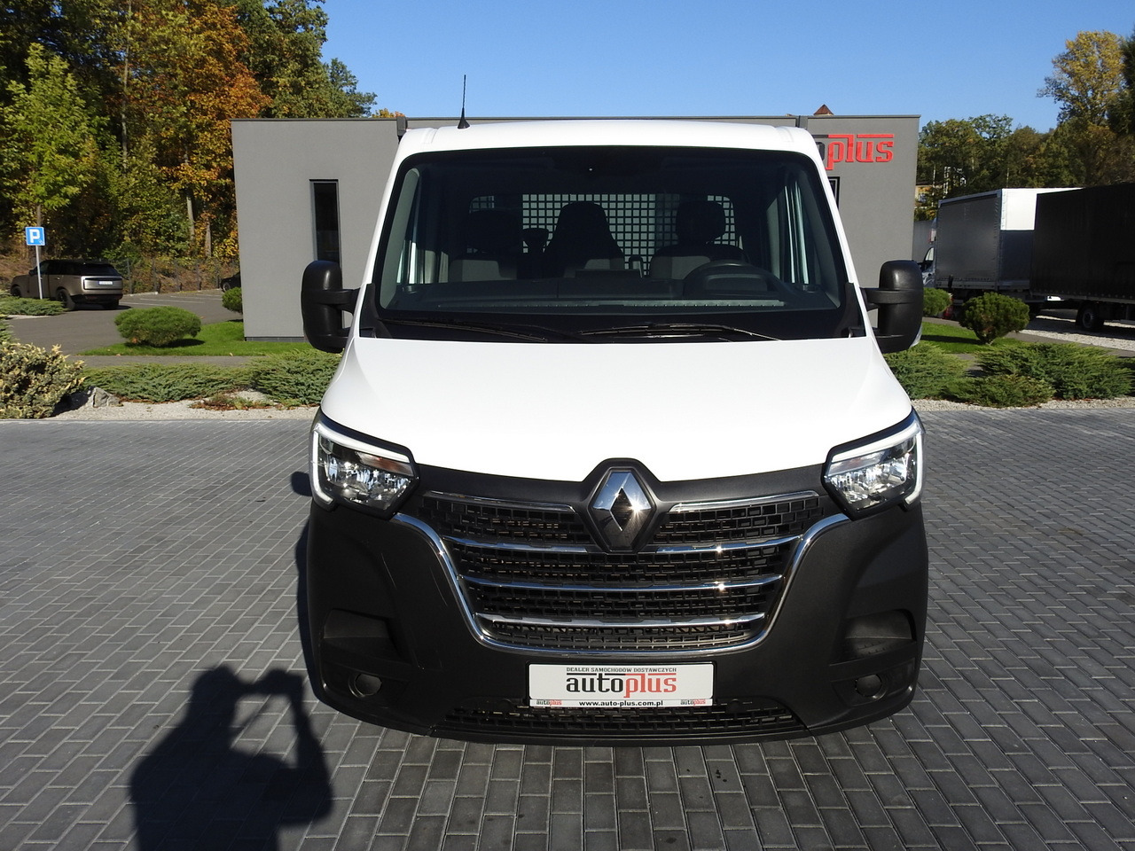 RENAULT MASTER STAKE BODY CRUISE CONTROL AIR CONDITIONING LED LIGHTS TWIN WHEELS  130HP - Flatbed van: picture 5 RENAULT MASTER STAKE BODY CRUISE CONTROL AIR CONDITIONING LED LIGHTS TWIN WHEELS  130HP - Flatbed van: picture 5