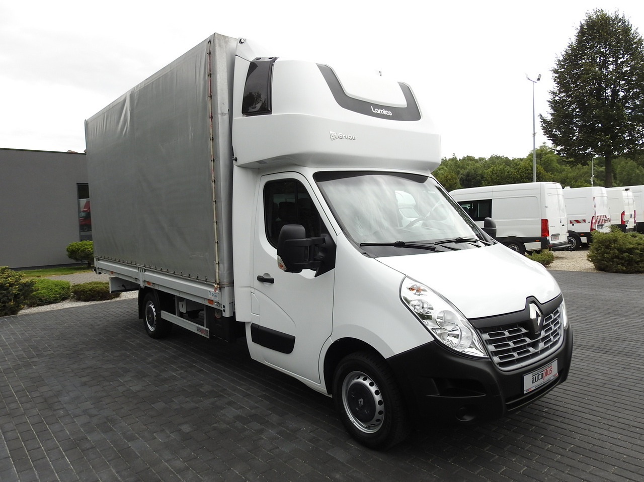 RENAULT MASTER TARPAULIN 10 PALLETS WEBASTO CRUISE CONTROL AIR CONDITIONING  170HP - Curtain side van: picture 4 RENAULT MASTER TARPAULIN 10 PALLETS WEBASTO CRUISE CONTROL AIR CONDITIONING  170HP - Curtain side van: picture 4