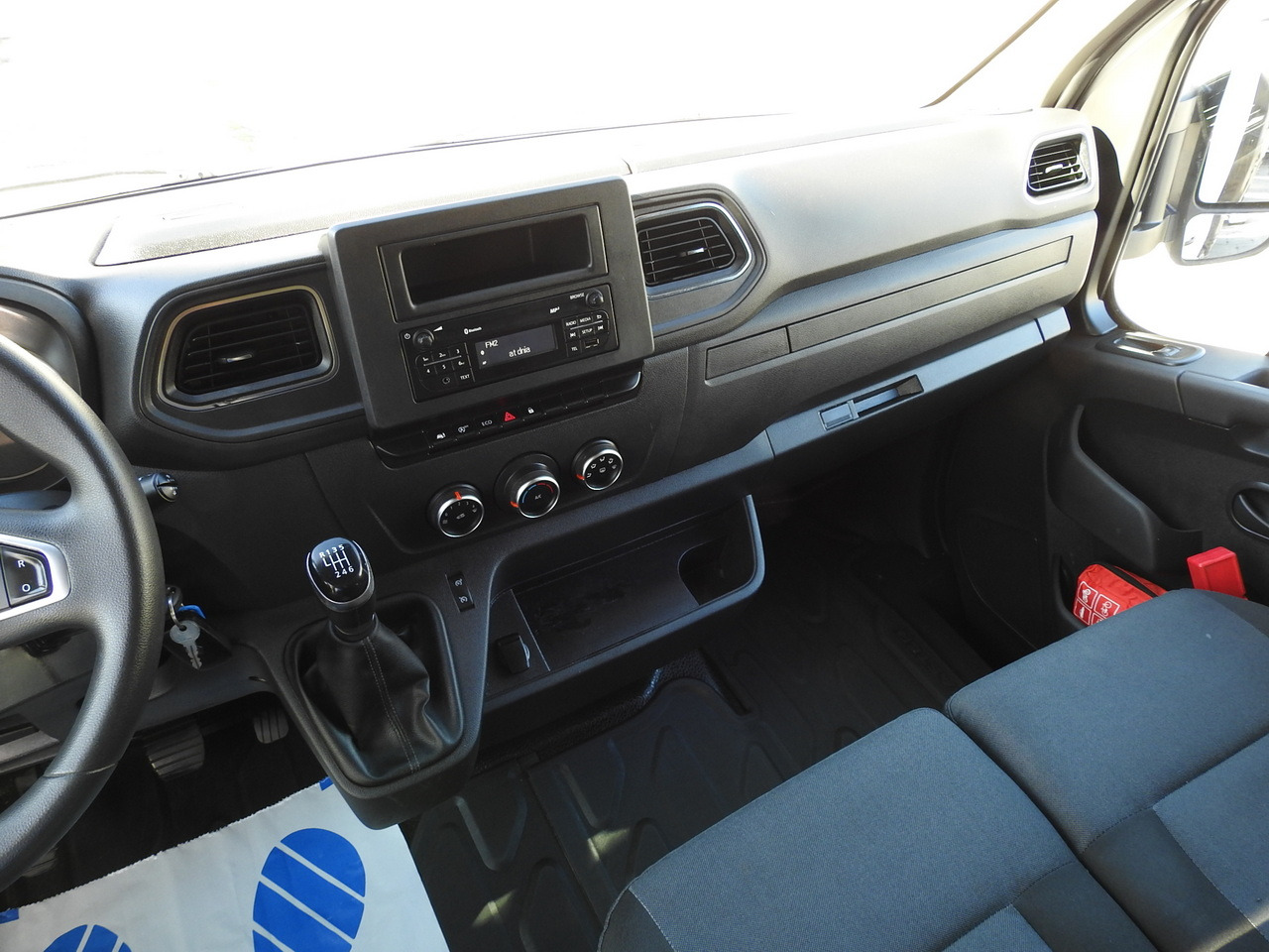 Curtain side van RENAULT MASTER TARPAULIN 10 PALLETS WEBASTO CRUISE CONTROL AIR CONDITIONING LED LIGHTS  165HP: picture 32
