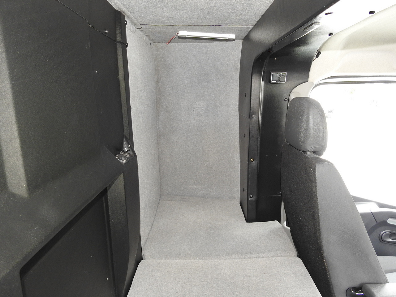 Curtain side van RENAULT MASTER TARPAULIN 10 PALLETS WEBASTO CRUISE CONTROL AIR CONDITIONING LED LIGHTS PNEUMATICS  165HP: picture 41