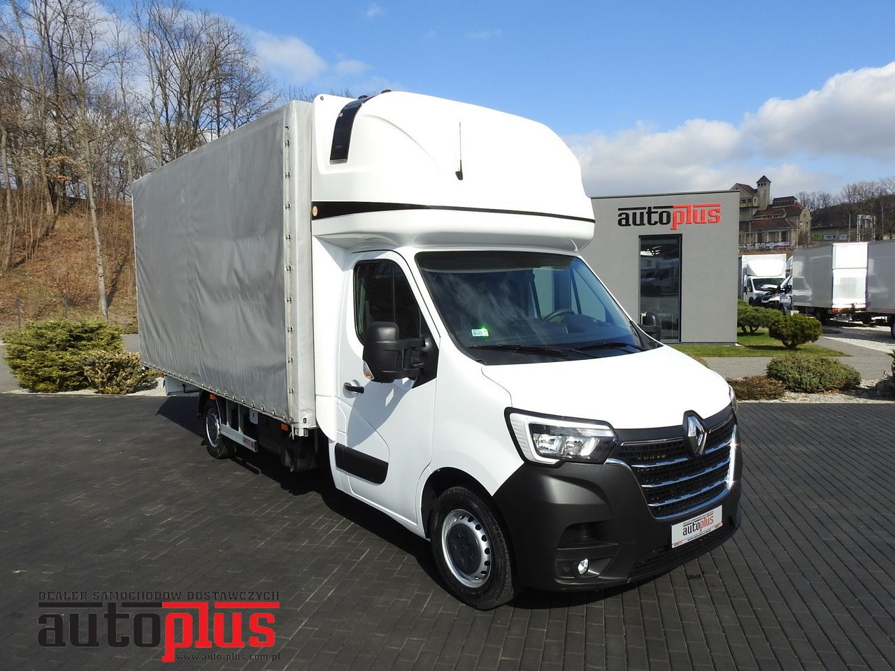 RENAULT MASTER  TARPAULIN 10 PALLETS WEBASTO CRUISE CONTROL LED LIGHTS PNEUMATICS AIR CONDITIONING  165HP - Curtain side van: picture 1 RENAULT MASTER  TARPAULIN 10 PALLETS WEBASTO CRUISE CONTROL LED LIGHTS PNEUMATICS AIR CONDITIONING  165HP - Curtain side van: picture 1