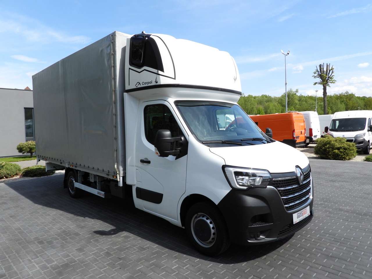 RENAULT MASTER TARPAULIN 10 PALLETS WEBASTO CRUISE CONTROL LED LIGHTS PNEUMATICS AIR CONDITIONING 165HP - Curtain side van: picture 4 RENAULT MASTER TARPAULIN 10 PALLETS WEBASTO CRUISE CONTROL LED LIGHTS PNEUMATICS AIR CONDITIONING 165HP - Curtain side van: picture 4