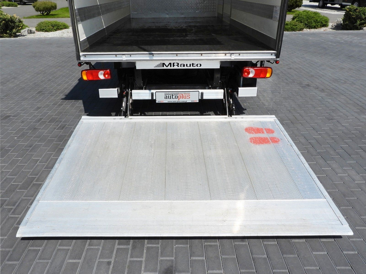 Box van Renault MASTER  KOFFER AUFZUG 8 PALETTEN TEMPOMAT LED: picture 20