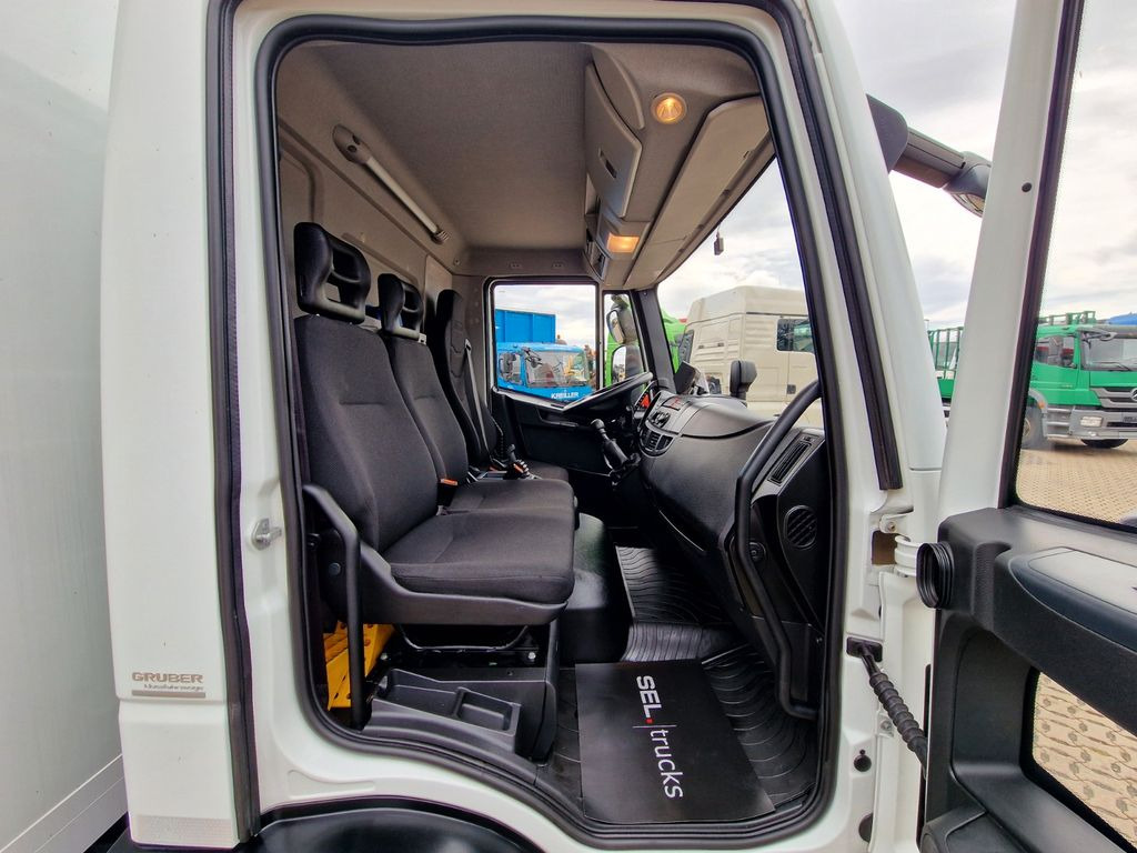 Box truck Iveco Eurocargo 75-160 / Ldbw / Rückfahrkamera Iveco Eurocargo 75-160 / Ldbw / Rückfahrkamera: picture 19 Box truck Iveco Eurocargo 75-160 / Ldbw / Rückfahrkamera Iveco Eurocargo 75-160 / Ldbw / Rückfahrkamera: picture 19